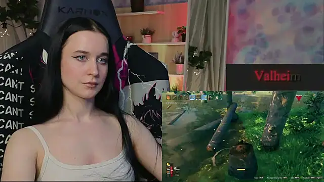 Snapshot of KiraLiLime chatting on February 2025 04:31:01 PM KiraLiLime online show from February 2025 04:31:01 PM