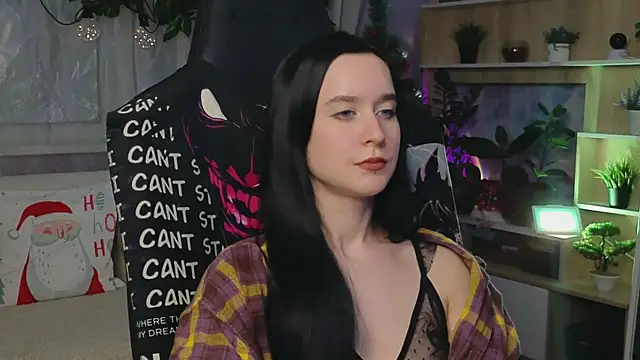 Snapshot of KiraLiLime chatting on March 2025 09:35:01 PM KiraLiLime online show from March 2025 09:35:01 PM