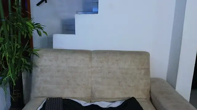 Lorenne Miller online show from April 2026 05:12:02 AM