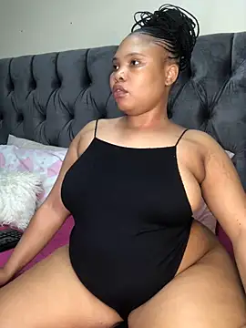 Anaelle24 online show from June 2026 05:24:02 PM