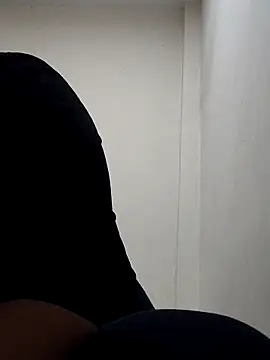 vadapavgirl online show from November 2025 07:12:01 PM