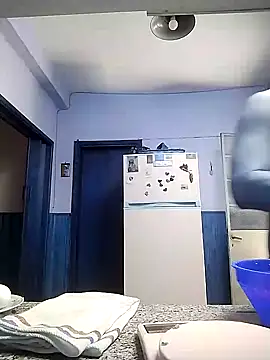 Snapshot of Xtrem3HARDxxx chatting on December 2024 06:10:01 PM Xtrem3HARDxxx online show from December 2024 06:10:01 PM