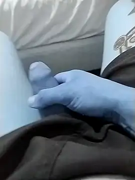 Snapshot of Xtrem3HARDxxx chatting on December 2024 05:03:01 AM Xtrem3HARDxxx online show from December 2024 05:03:01 AM