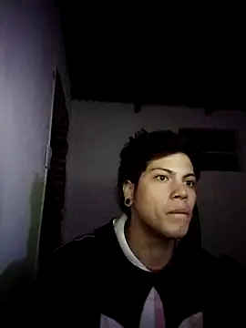 Snapshot of Xtrem3HARDxxx chatting on December 2024 06:52:01 AM Xtrem3HARDxxx online show from December 2024 06:52:01 AM