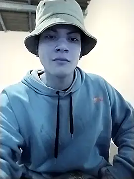 Snapshot of Xtrem3HARDxxx chatting on March 2025 04:24:02 AM Xtrem3HARDxxx online show from March 2025 04:24:02 AM