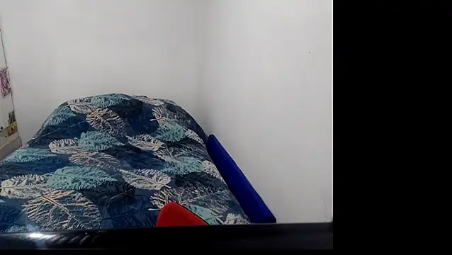 Snapshot of Xtrem3HARDxxx chatting on September 2025 10:09:01 PM Xtrem3HARDxxx online show from September 2025 10:09:01 PM