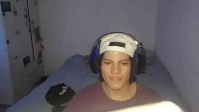 Snapshot of Xtrem3HARDxxx chatting on October 2025 06:33:01 AM Xtrem3HARDxxx online show from October 2025 06:33:01 AM