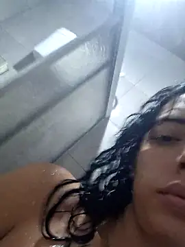 Snapshot of Sweet-diamondxxx chatting on February 2026 02:29:02 PM Sweet-diamondxxx online show from February 2026 02:29:02 PM