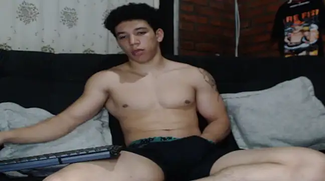 Snapshot of ethan_noir chatting on January 2025 04:39:02 AM ethan noir online show from January 2025 04:39:02 AM