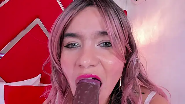 SusanCouper online show from March 2025 01:31:02 AM