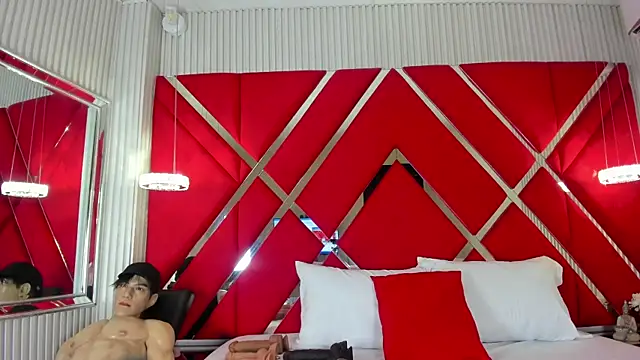 SusanCouper online show from May 2026 10:52:02 PM