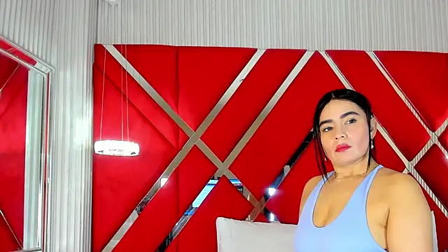 SusanCouper online show from July 2026 10:33:01 PM