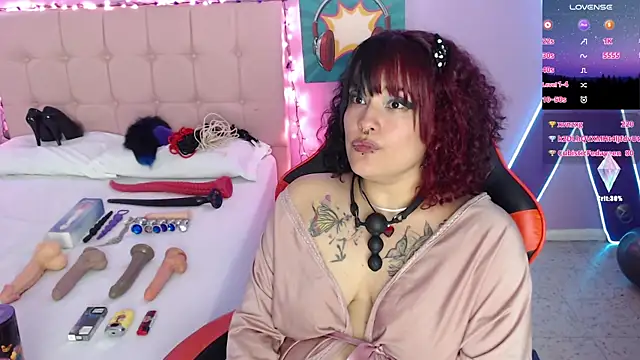 Ruby Skywalker  online show from December 2024 06:25:02 AM