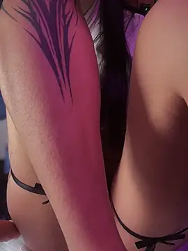 -Loren- online show from October 2025 11:18:02 AM