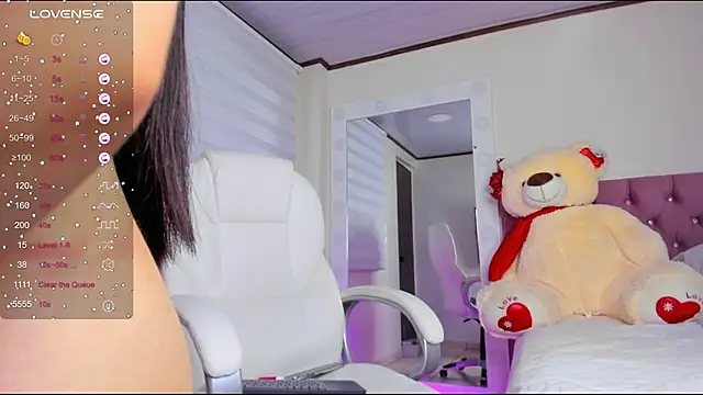 Snapshot of isaa_19 chatting on March 2025 04:43:01 AM isaa 19 online show from March 2025 04:43:01 AM