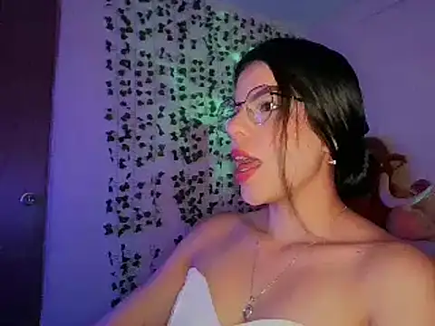 Adararose1 online show from December 2024 04:17:01 PM