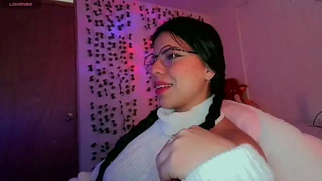 Adararose1 online show from October 2025 04:36:02 PM