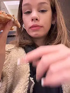 Street young online show from February 2025 02:44:01 PM