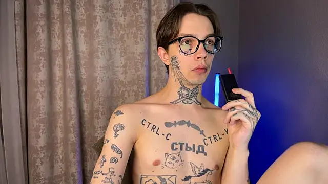 anahori  simon online show from February 2025 04:32:01 PM