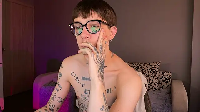 anahori  simon online show from October 2025 11:50:02 AM