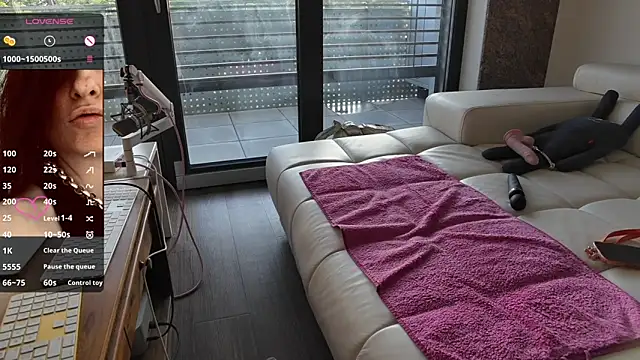 sexyLolia11 online show from June 2026 06:23:01 PM