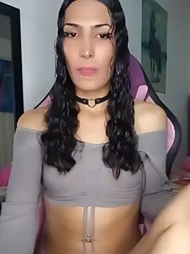 Snapshot of Lanna_hott_ chatting on May 2026 07:56:02 PM Lanna hott online show from May 2026 07:56:02 PM