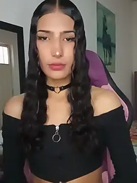 Lanna hott  online show from July 2026 05:48:02 PM