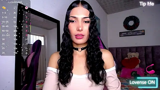 Lanna hott  online show from July 2026 08:52:02 PM