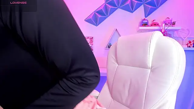 Valkiria ponce online show from January 2026 06:26:01 AM