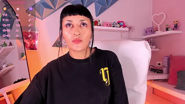 Valkiria ponce online show from July 2026 05:23:02 AM