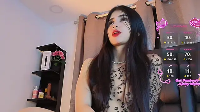 SaraRoy  online show from May 2026 11:32:01 PM
