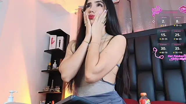SaraRoy  online show from June 2026 10:19:02 PM