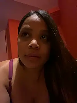 AitanaEvans online show from April 2026 10:05:02 PM