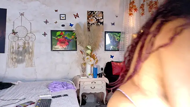 Kyara Queen online show from March 2026 05:39:02 PM