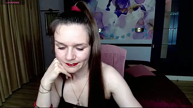 AriaGray online show from May 2026 08:14:01 PM