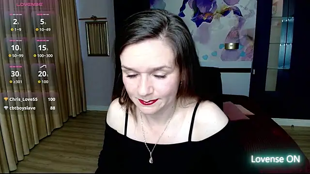 AriaGray online show from May 2026 05:32:01 PM