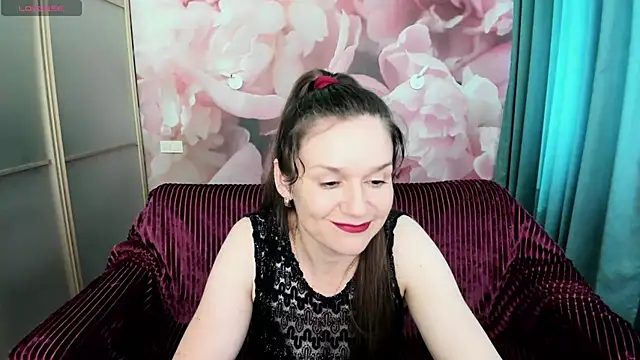 AriaGray online show from June 2026 07:57:01 AM