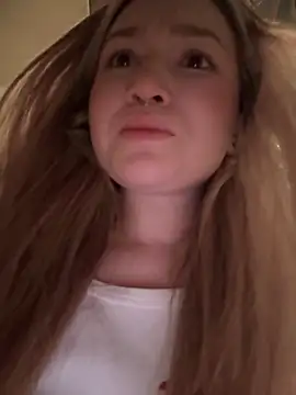 Snapshot of Rimmahottes chatting on March 2025 12:07:02 AM Rimmahottes online show from March 2025 12:07:02 AM