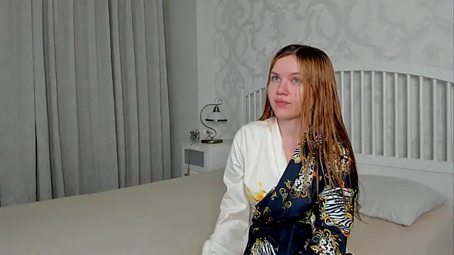 Eva  Lewis online show from June 2026 02:24:02 AM