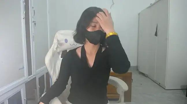 Snapshot of Susu204 chatting on December 2024 02:22:02 PM Susu204 online show from December 2024 02:22:02 PM