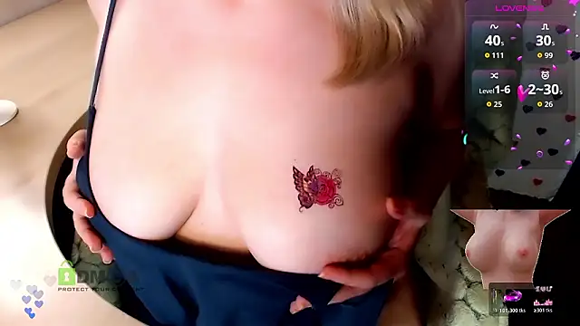  -Luna-  online show from March 2026 11:10:02 PM