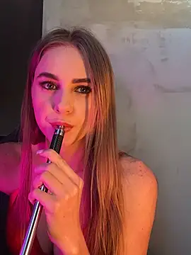 GraceTorrez online show from February 2025 01:41:01 PM