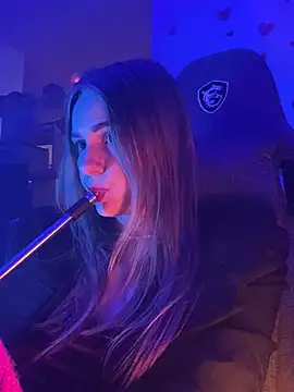 GraceTorrez online show from February 2025 04:20:01 PM