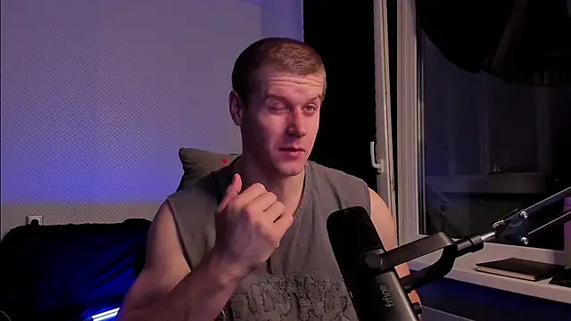 Bruno Banani online show from September 2025 05:29:02 PM