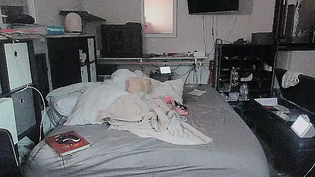 sissytrapdolly24 online show from September 2025 12:10:01 AM