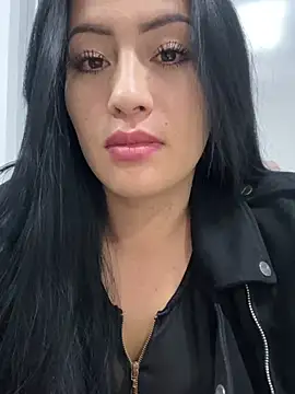 Sara luna  online show from July 2026 09:58:02 PM