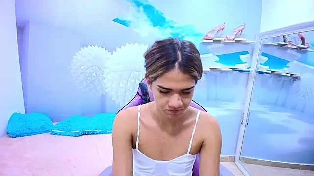 DEMI LEED online show from February 2026 12:01:02 PM