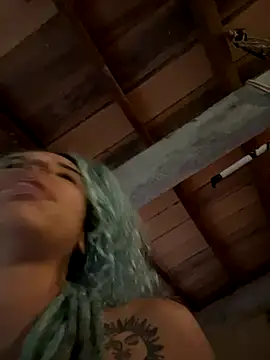 sammoura01 online show from September 2025 08:30:02 PM