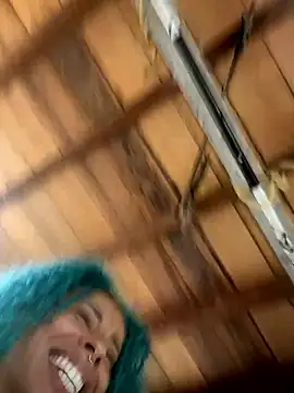 sammoura01 online show from November 2025 11:49:01 AM