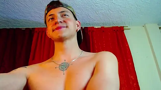 Snapshot of GabyThoms chatting on December 2024 10:55:02 AM GabyThoms online show from December 2024 10:55:02 AM